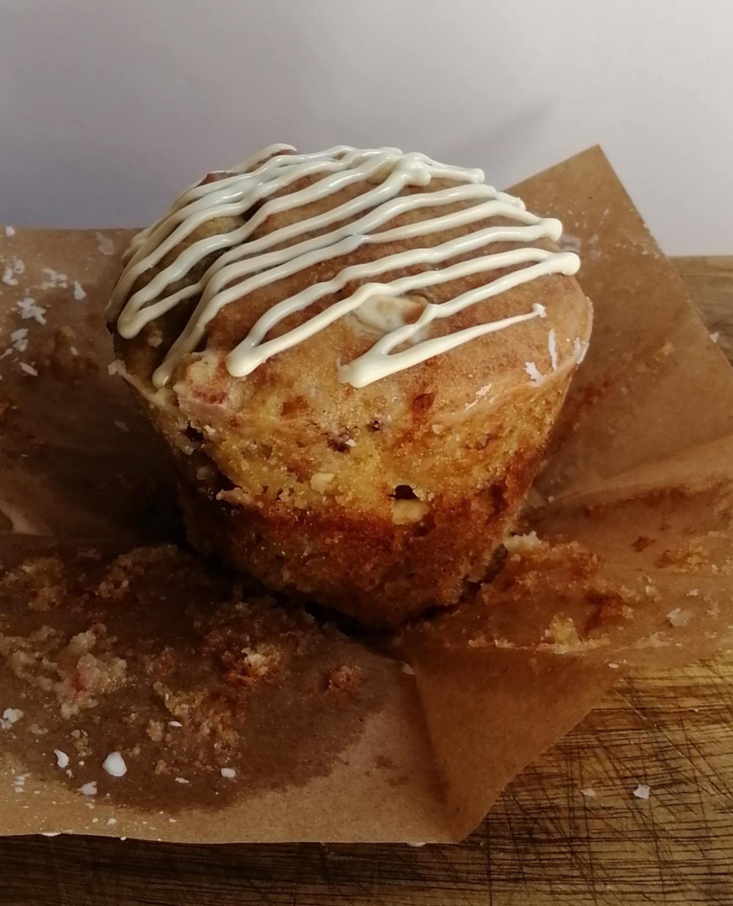 White Chocolate & Raspberry Muffin