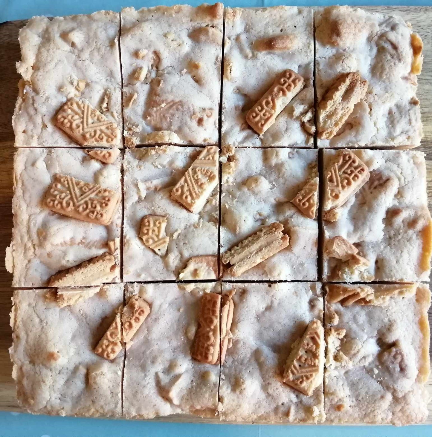 Custard Cream Blondie